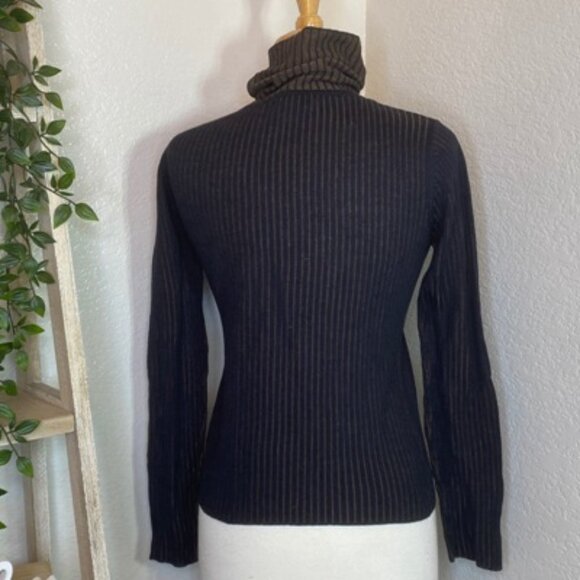 Spanner Novelty Rip Tuttle neck style F08179 - Picture 5 of 5